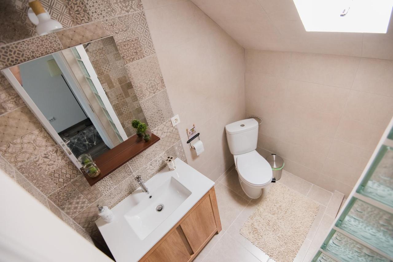 Vila Chic M Hotell Moieciu de Jos Exteriör bild